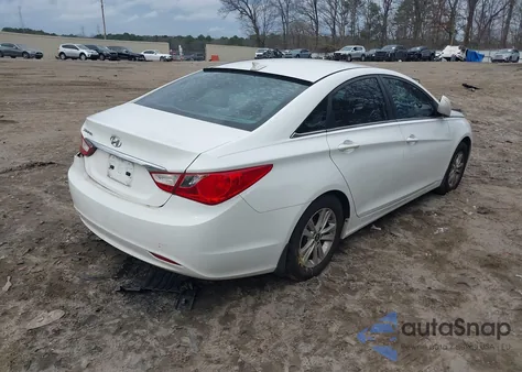 2013 Hyundai Sonata Gls z USA, uszkodzony, nr VIN 5NPEB4AC3DH656556